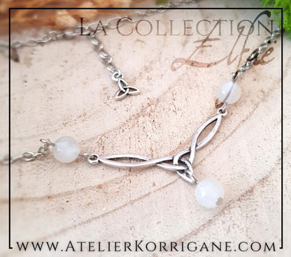 Collier Elfique en Pierre de Lune Blanche avec Triquetra Celtique Korrigane