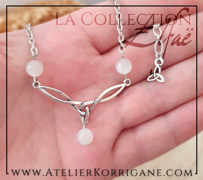 Collier Elfique en Pierre de Lune Blanche avec Triquetra Celtique Korrigane