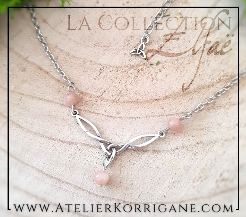 Collier Elfique en Pierre de Lune Pêche avec Triquetra Celtique Korrigane