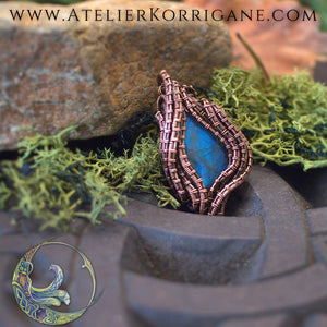 Collier de Litha en Labradorite bleue Korrigane