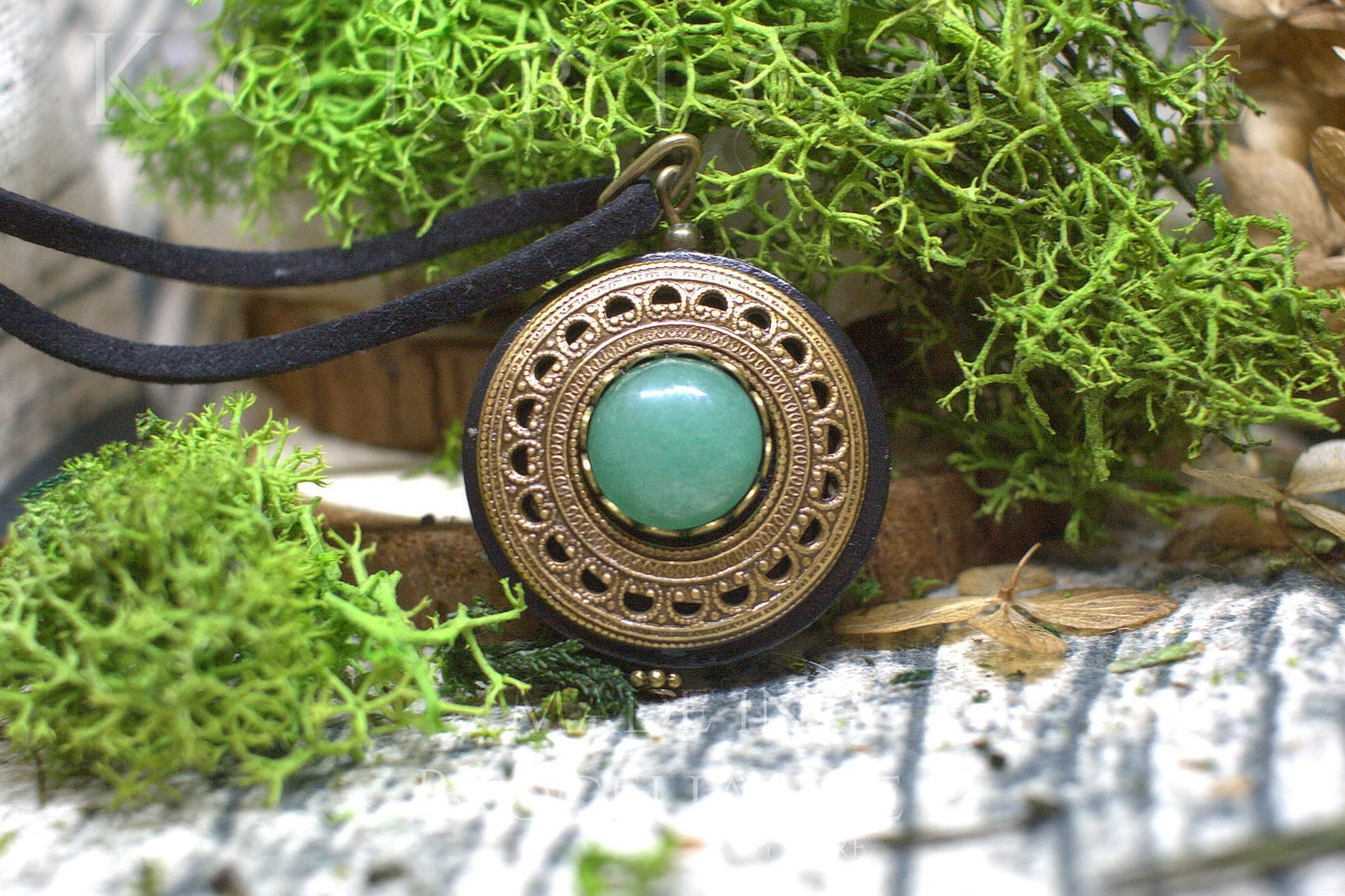 Collier de Protection Pendentif 'Amddiffyn' - Amulette - Bois Aventurine - Wicca Korrigane