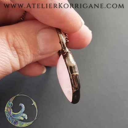 Collier en Quartz Rose en forme de cœur Korrigane