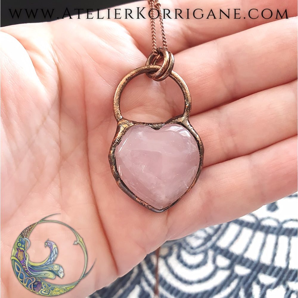 Collier en Quartz Rose en forme de cœur Korrigane