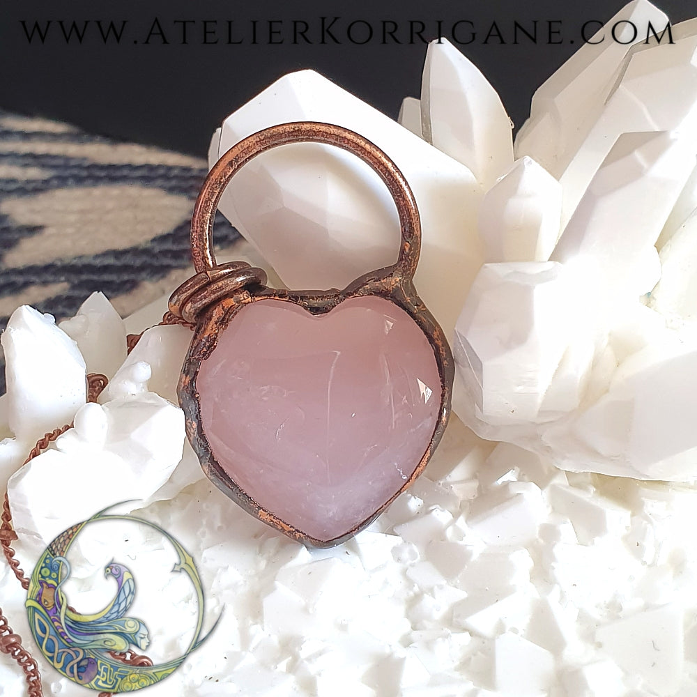 Collier en Quartz Rose en forme de cœur Korrigane