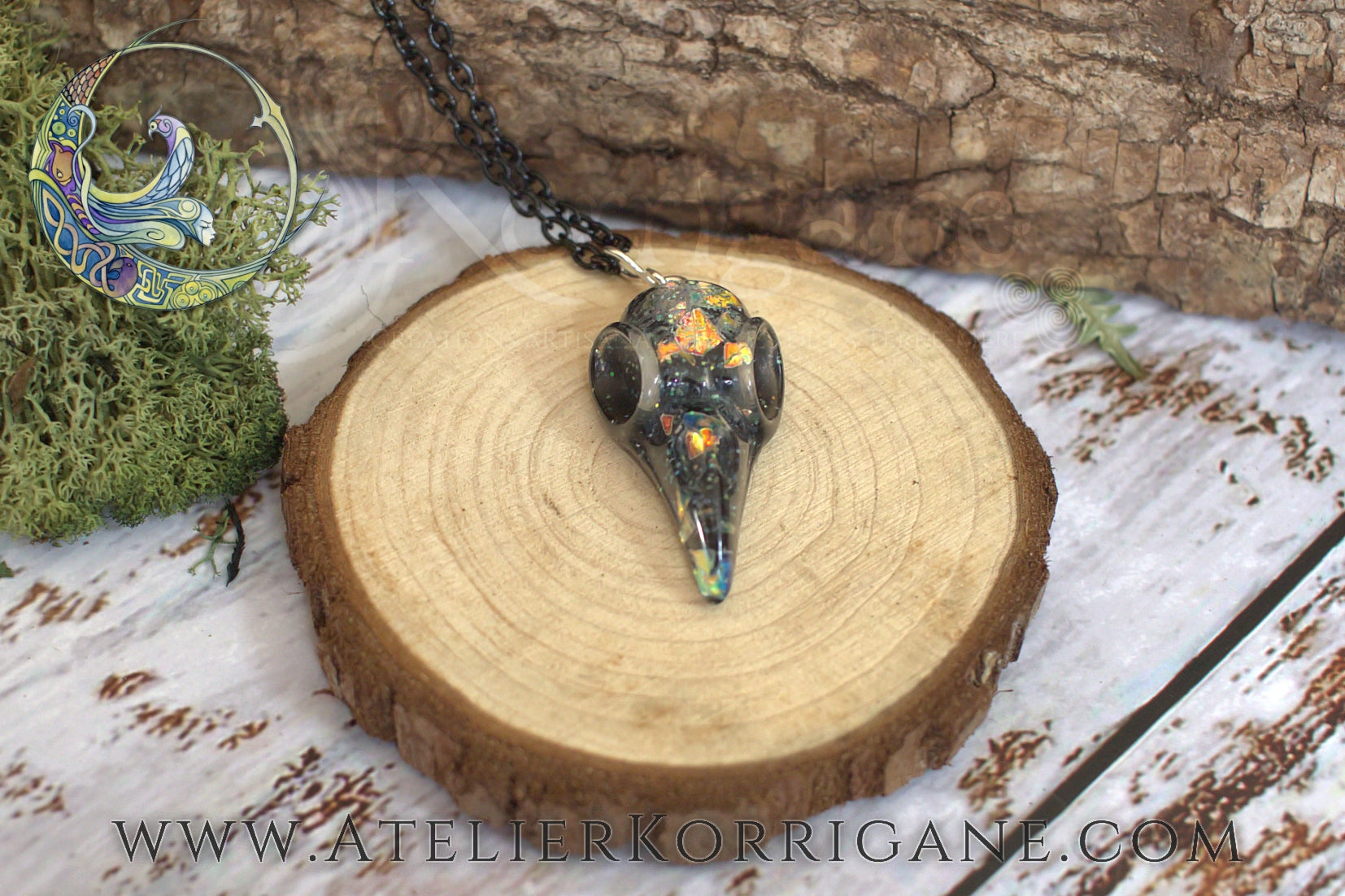 Pendentif Totem Corbeau pailleté Korrigane