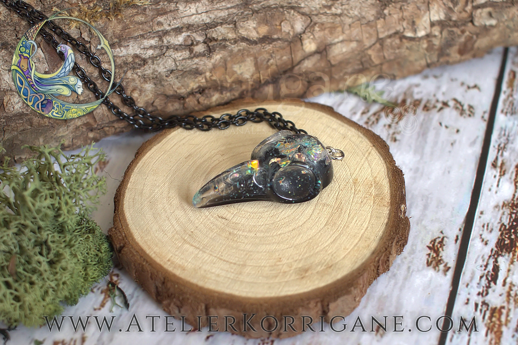 Pendentif Totem Corbeau pailleté Korrigane