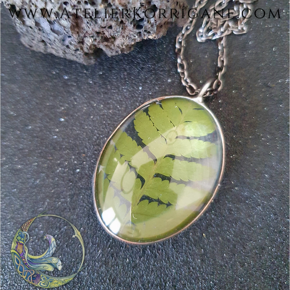 Collier Plantes avec une véritable Fougère - Les Botaniques Korrigane