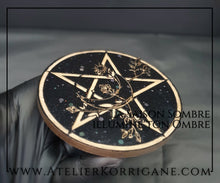 Charger l&#39;image dans la galerie, Plaque Pentagramme et Lune Décoration Autel Korrigane