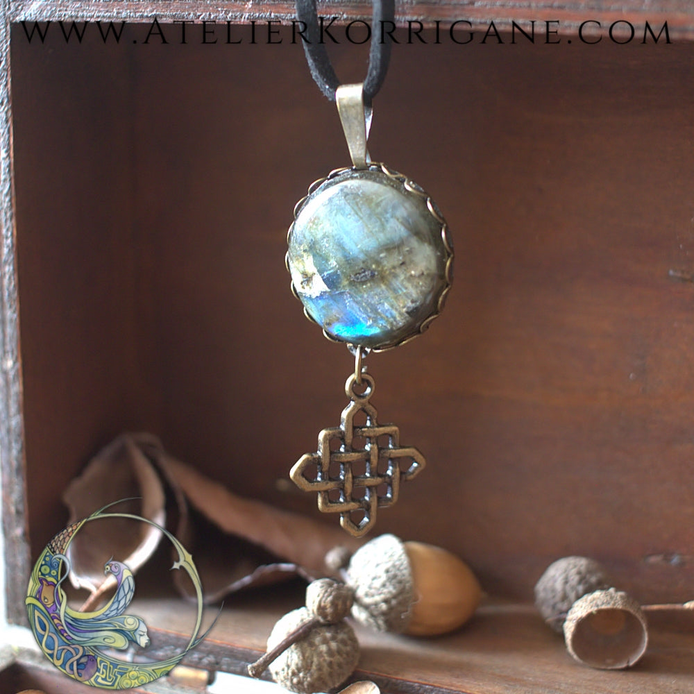 Médaillon Entrelacs Celte Labradorite Korrigane