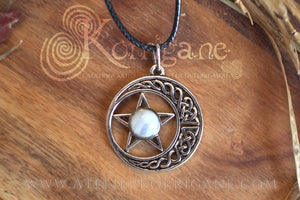 Médaillon Pentagramme Lune en Quartz Korrigane