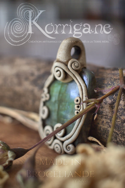 Pendentif en Labradorite - korrigane