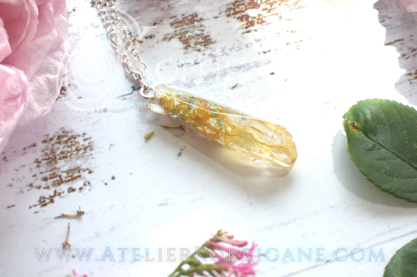 Pendentif Ynis Wytrin avec Calendula - korrigane