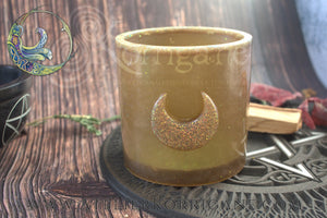Pot orné d'une Lune aux couleurs du Soleil Korrigane