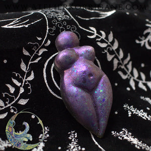 Talisman Gaia votre Déesse-Mère de Guidance - Violet holographique vert Korrigane
