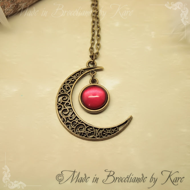 Pendentif Lune Celte "Gealaí"  Collier Lune Celte Artisanal