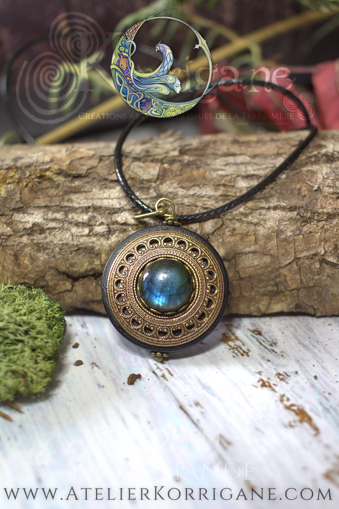 Collier Protection Pendentif 'Amddiffyn' Labradorite Korrigane